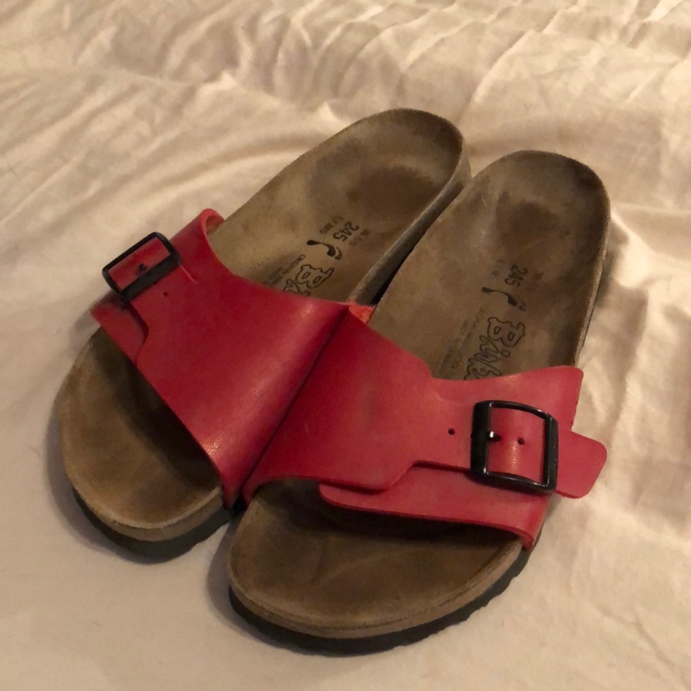 Red Birkenstock’s